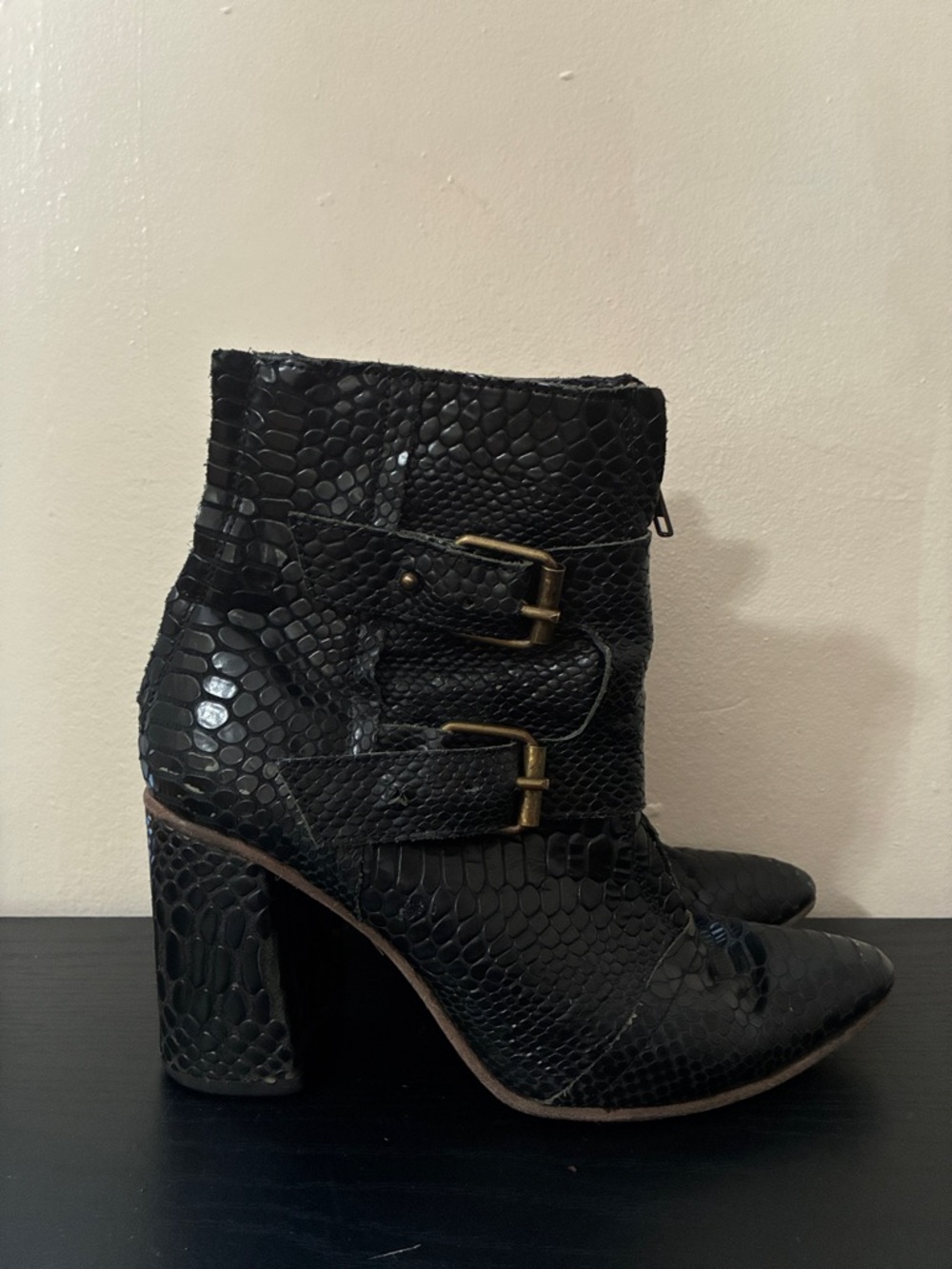 Freebird by Steven Black Snake-Print Buckle Heeled Ankle Boots size 10